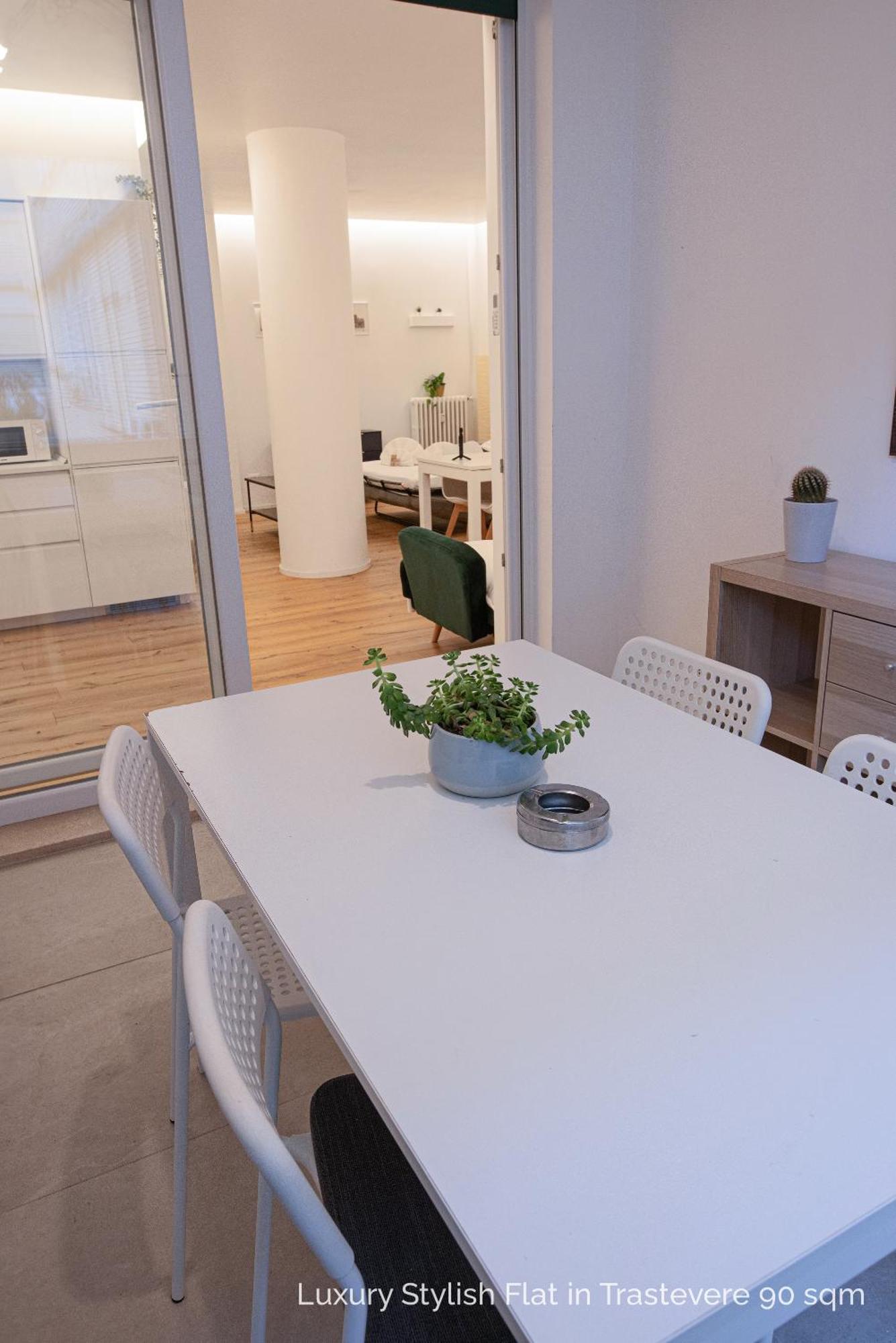 La Dolce Vita - Luxury Stylish Flats In Trastevere 70-90Sqm Рим Екстериор снимка