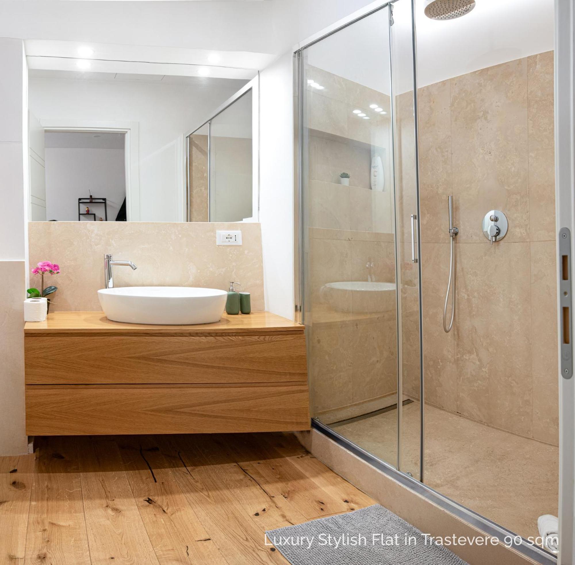 La Dolce Vita - Luxury Stylish Flats In Trastevere 70-90Sqm Рим Екстериор снимка
